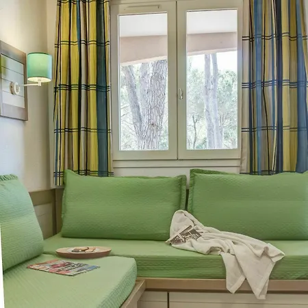 Pierre & Valescure Apart-hotel 2*