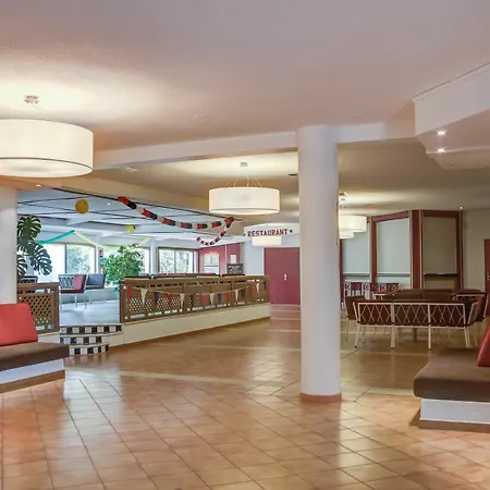 Apart-hotel Pierre & Valescure